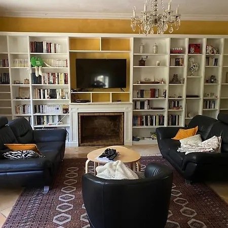 Belle Maison De Charme * Lussac (Gironde)