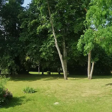 Villa Belle Maison De Charme Lussac (Gironde)