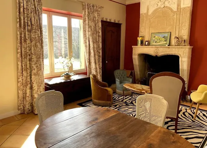 Villa Belle Maison De Charme Lussac (Gironde)