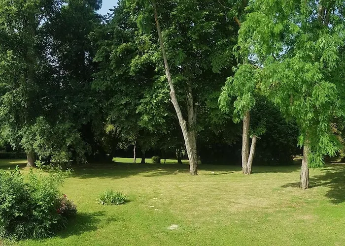 Villa Belle Maison De Charme Lussac (Gironde)